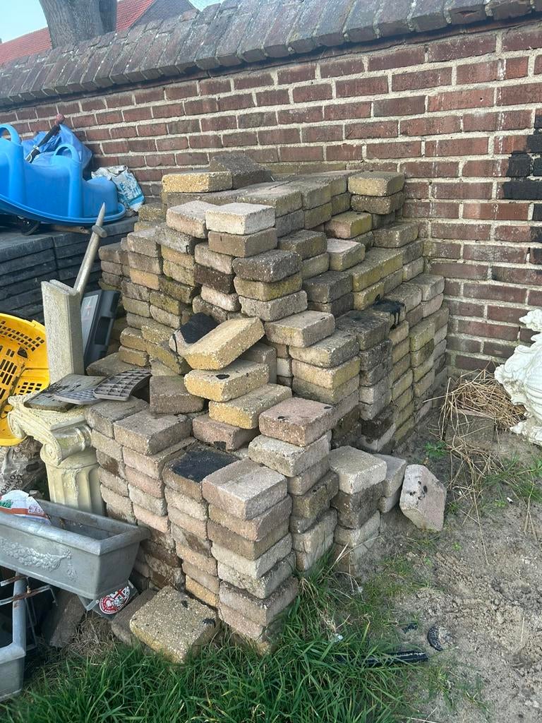 Tegels mogen gratis weg, Tuin en Terras, Gebruikt, Keramiek, Overige typen, Ophalen of Verzenden