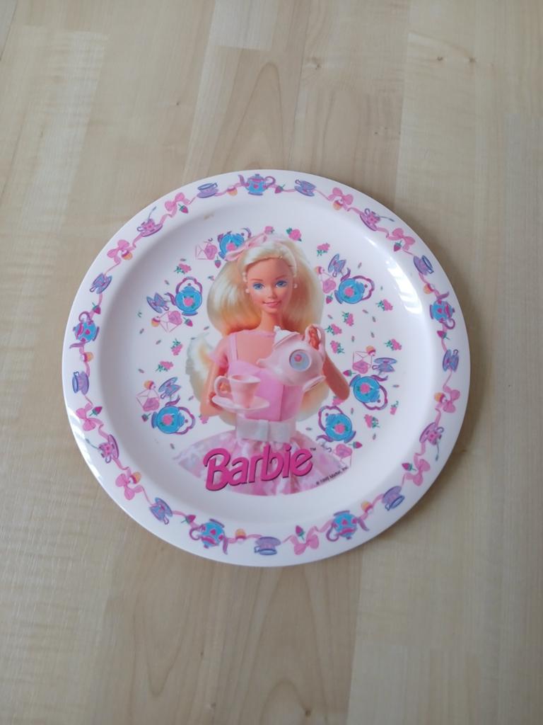 Barbie bordje, Overige materialen, Ophalen of Verzenden, Zo goed als nieuw, Bord(en)
