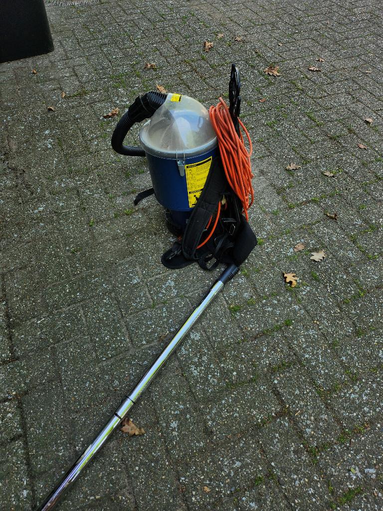 Stofzuiger, Witgoed en Apparatuur, Stofzuigers, Stofzak, Overige merken, Ophalen of Verzenden, Zo goed als nieuw