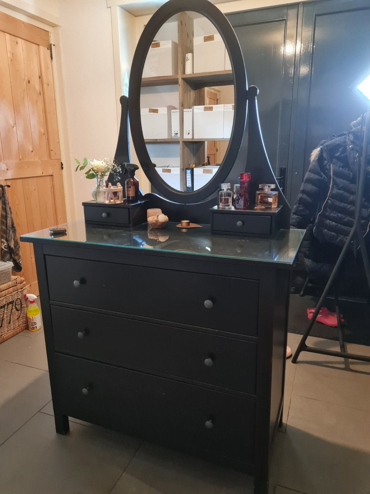 IKEA Hemnes Spiegelkast Zwart, Ophalen, Gebruikt, 100 tot 150 cm, Ovaal