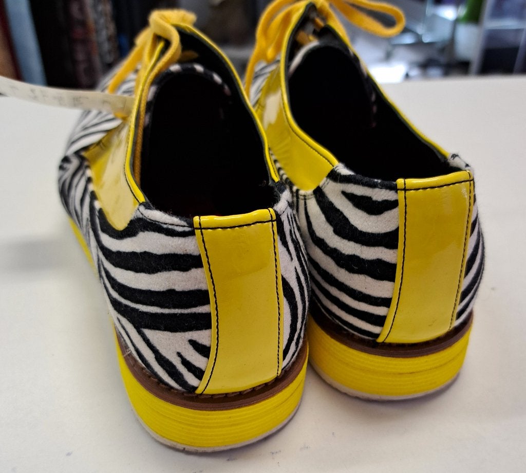 Pepe Milán zebra + gele lak oxford veter schoenen 41 49990, ., Geel, Ophalen of Verzenden, Zo goed als nieuw