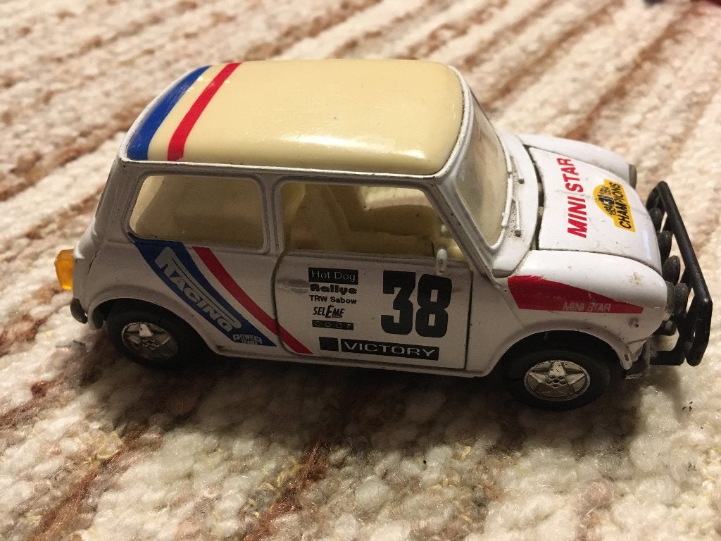 diverse modelauto 22 stuks, Hobby en Vrije tijd, Modelauto's | Overige schalen, Ophalen of Verzenden, Auto