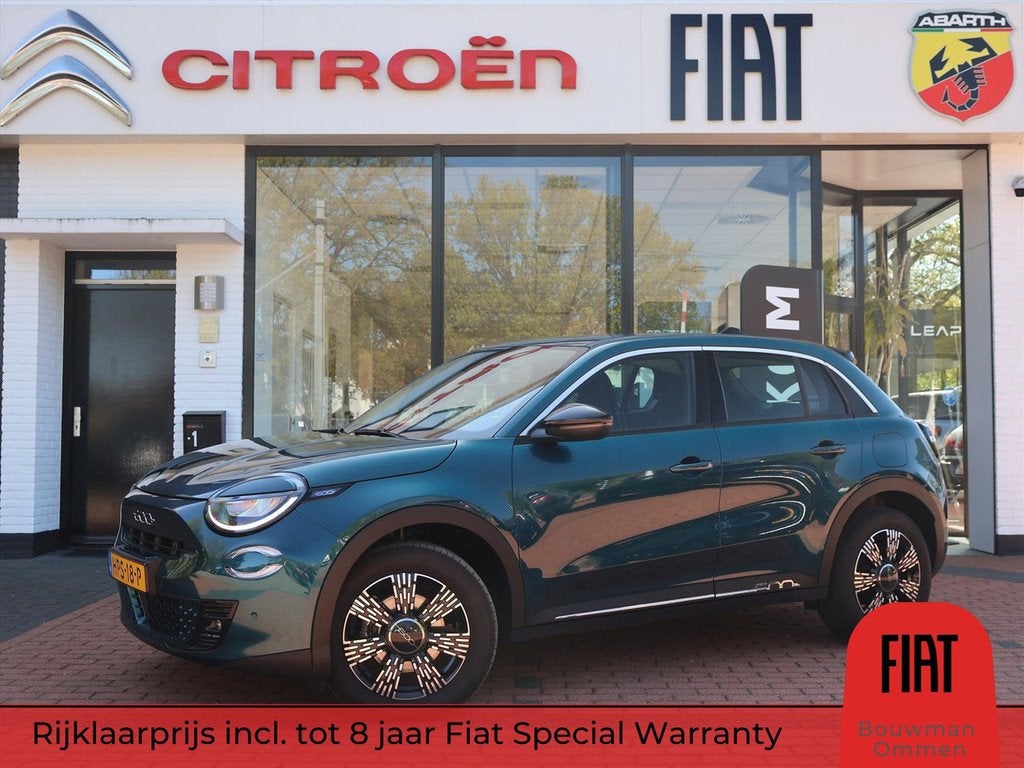 Fiat 600 Hybrid Turbo Charged 110PK Automaat Urban, Rijklaar, Auto's, Fiat, Gebruikt, 1199 cc, Bedrijf, Hybride Elektrisch/Benzine