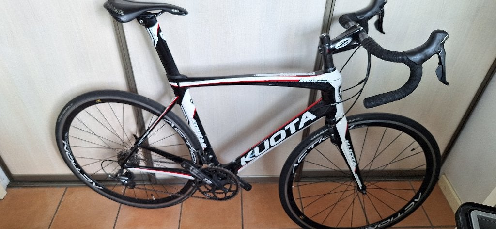 Kuota Kougar, Fietsen en Brommers, Fietsen | Racefietsen, 28 inch, Gebruikt, Carbon, 57 tot 61 cm