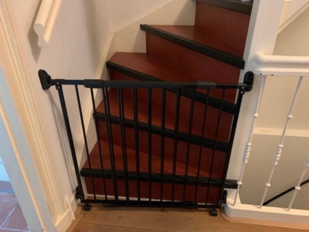 Twee zwarte traphekjes van SafetyThings  NIEUW!!!, Kinderen en Baby's, Traphekjes, Ophalen, Overige typen, Nieuw, 115 cm of meer
