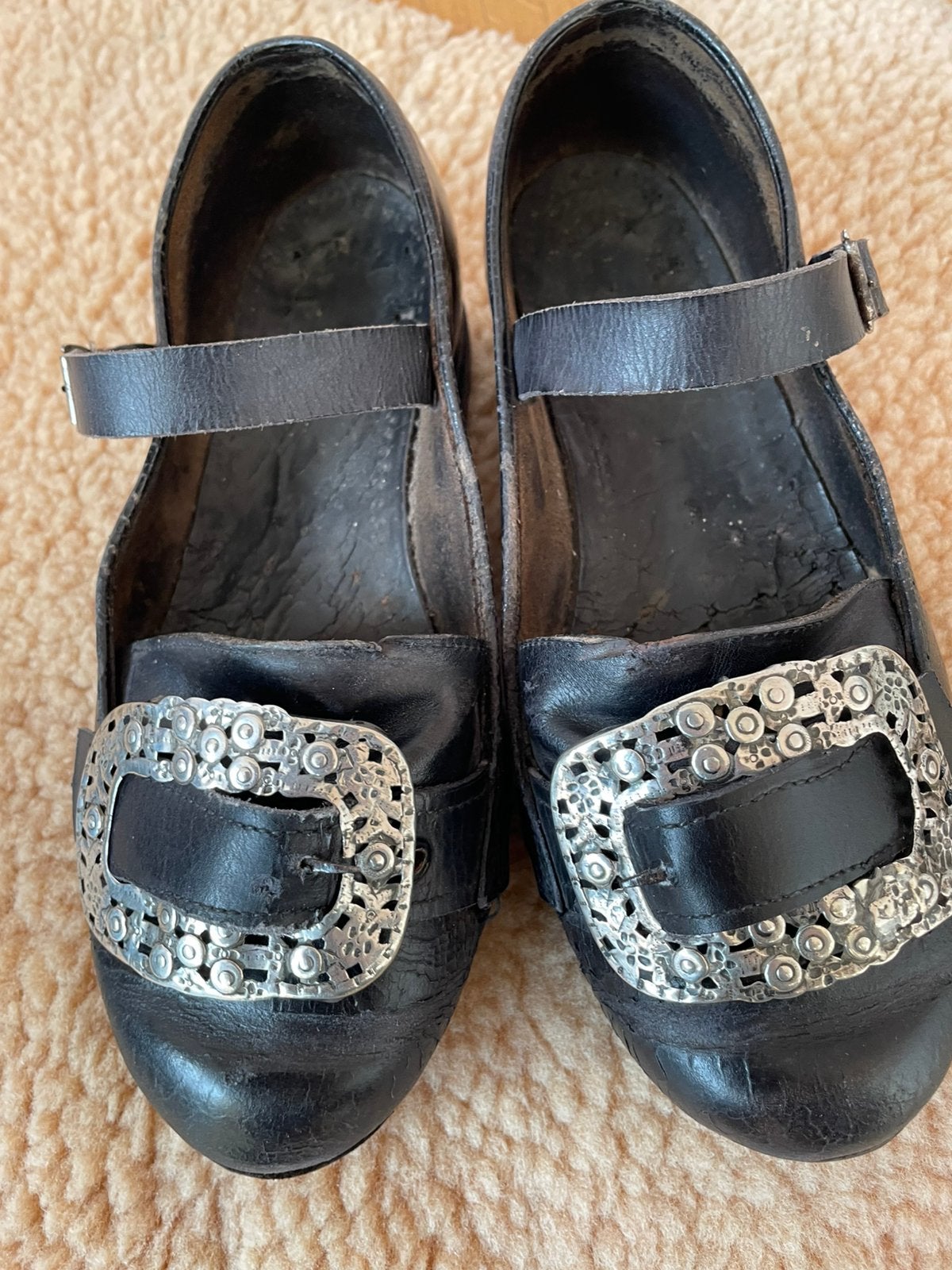 Antieke staphorster klederdracht schoenen gespen zilver, Ophalen, Dames