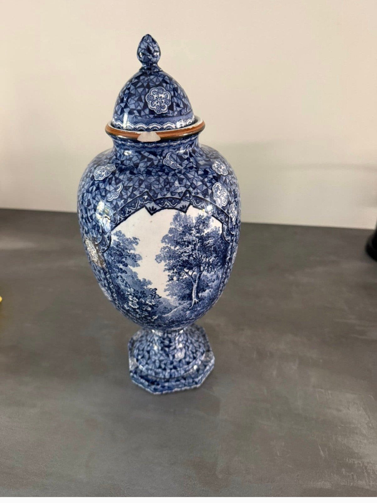 Antieke dekselvaas Flamand Villeroy & Boch, Ophalen of Verzenden