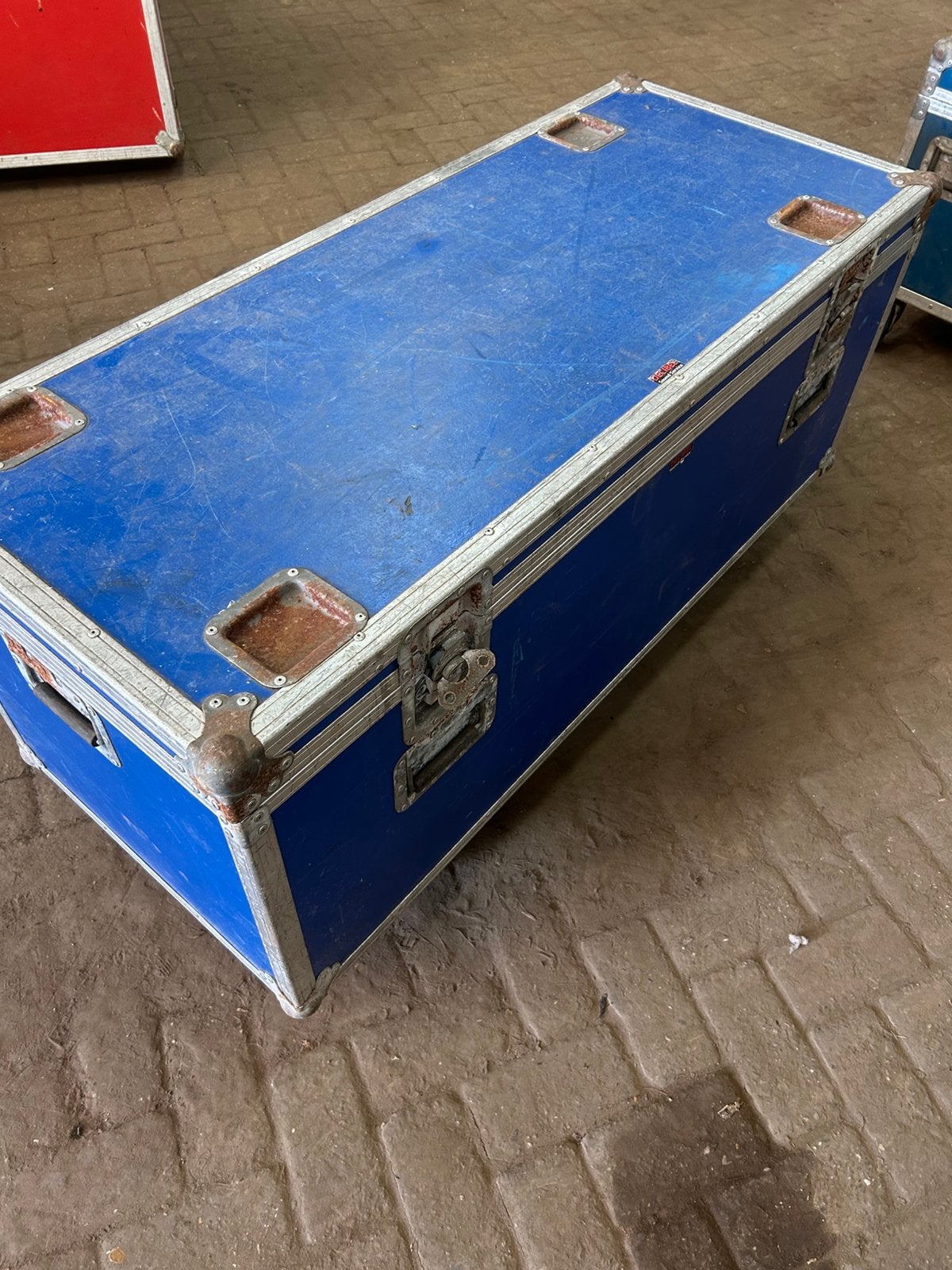 Blauwe grote flightcase diverse doeleinden. Kabels etc., Muziek en Instrumenten, Behuizingen en Koffers, Ophalen, Zo goed als nieuw