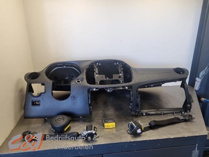 Airbag set + dashboard van een Mercedes Vito, Gebruikt, -, Ophalen of Verzenden, -
