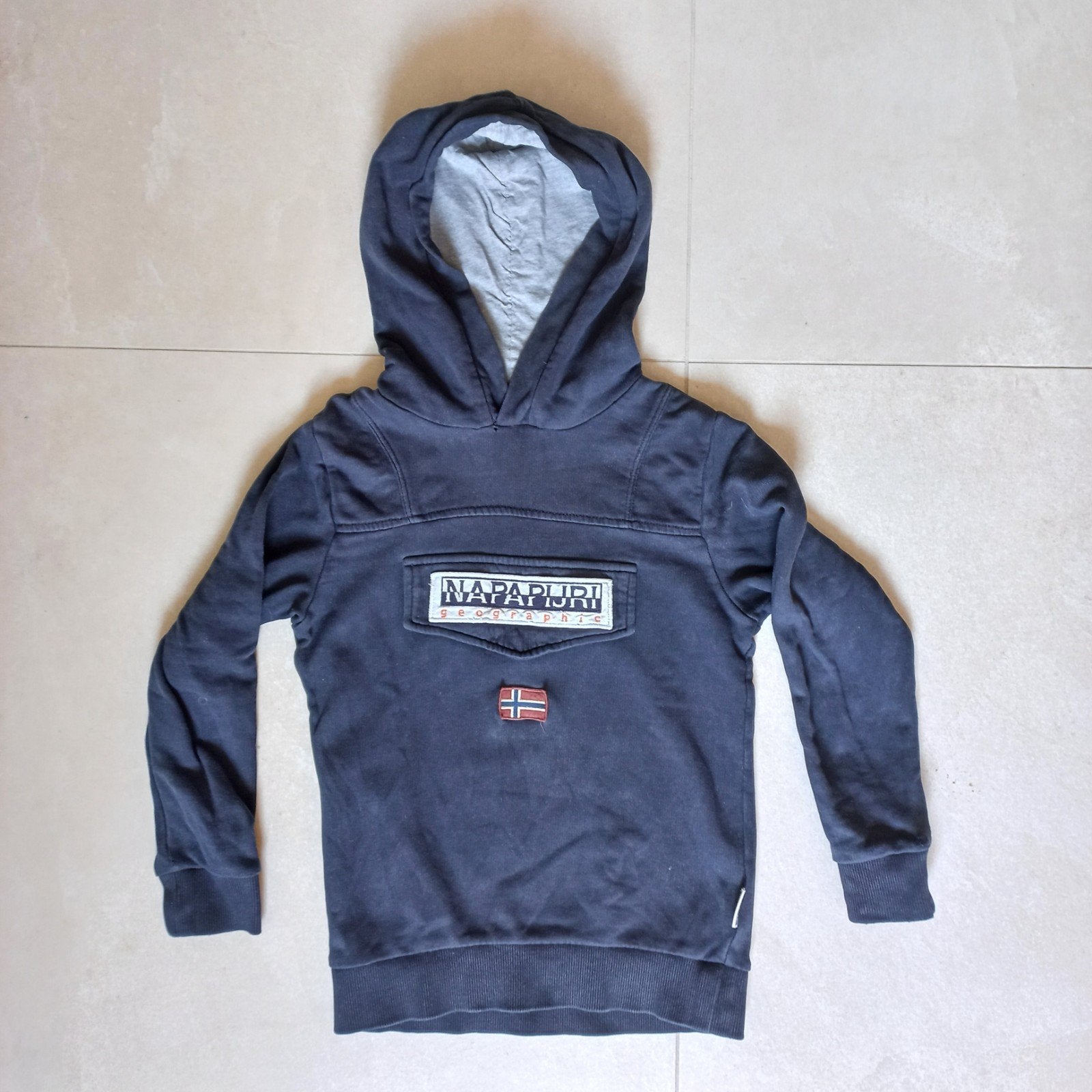 Napapijri hoodie maat 130 met gebruikerssporen, Kinderen en Baby's, Gebruikt, Jongen of Meisje, Trui of Vest, Ophalen of Verzenden