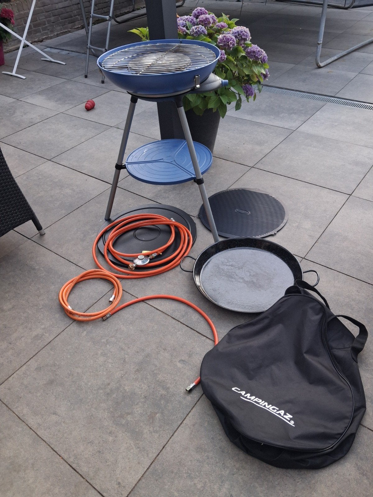 Campingaz gasbarbecue met paella pan en hoes, Ophalen, Gebruikt, Campingaz