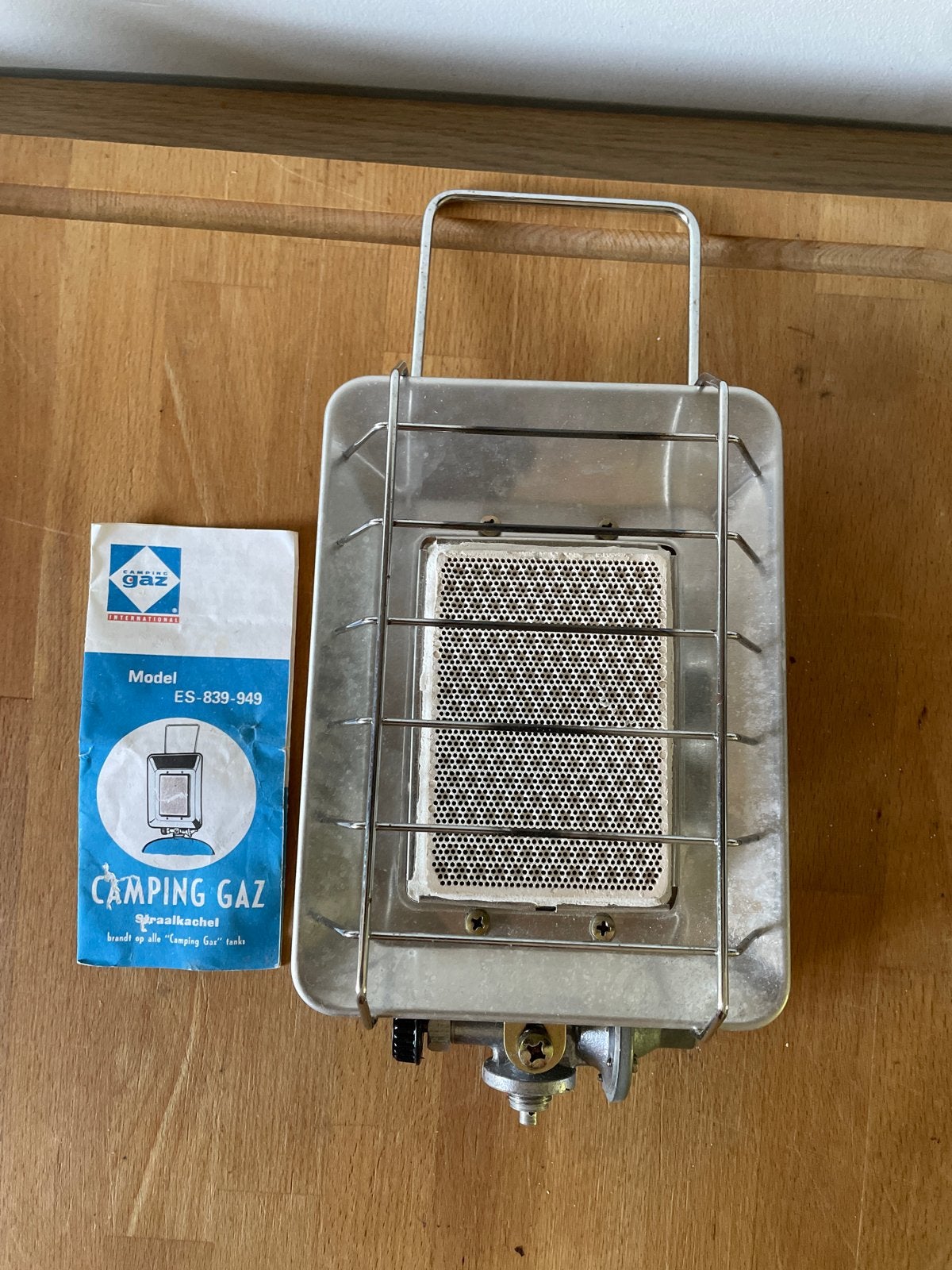 Campingaz Straalkachel ES-839-949 - Weinig gebruikt, Ophalen of Verzenden, Zo goed als nieuw