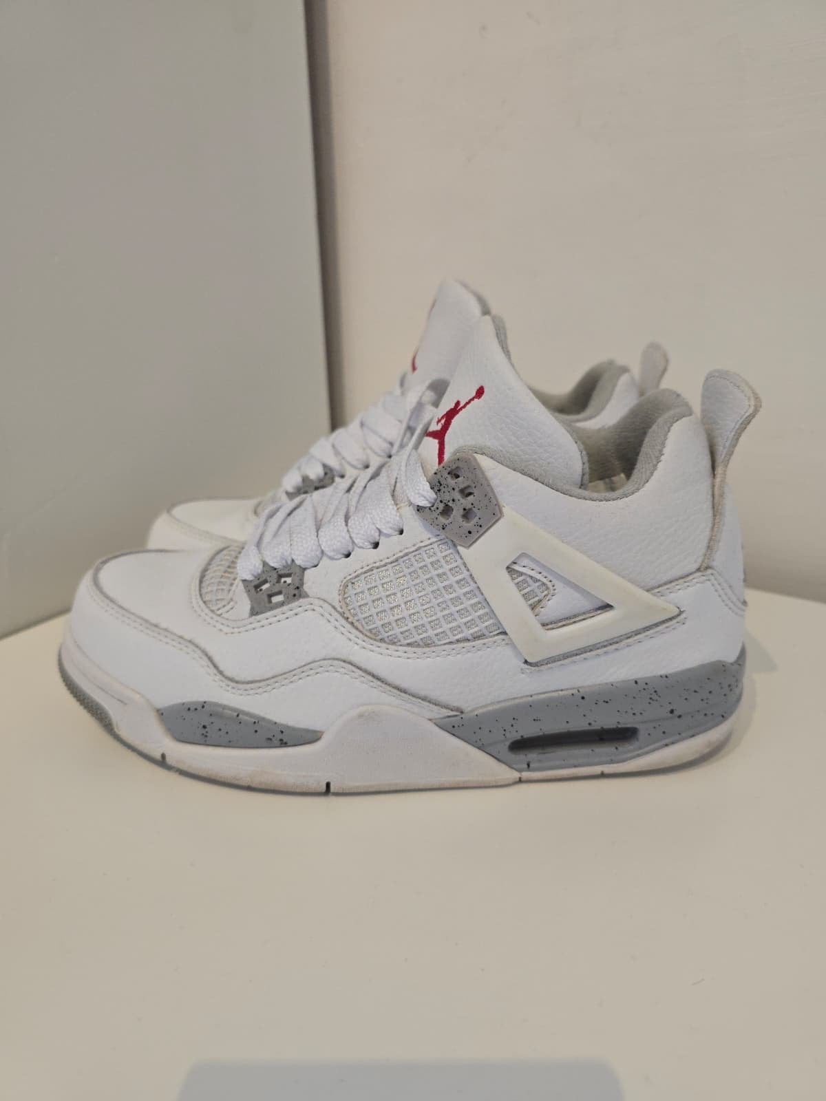 Nike Air Jordan 4 Retro White Cement (2016) EU 38.5, Kleding | Heren, Schoenen, Ophalen of Verzenden, Gedragen, Wit, Sneakers of Gympen