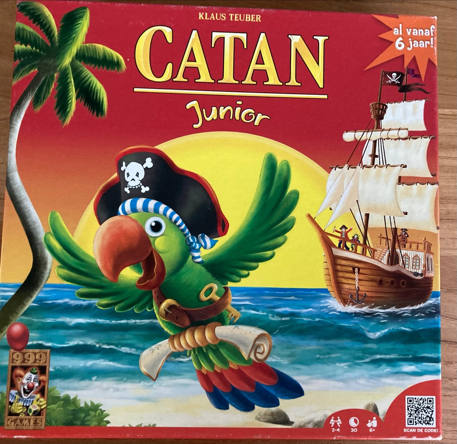 Catan Junior - Het populaire bordspel voor jonge piraten, Drie of vier spelers, Ophalen of Verzenden, Zo goed als nieuw