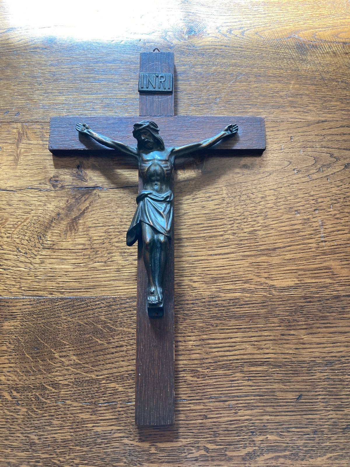 Bronzen INRI kruisbeeld crucifix, Ophalen of Verzenden, Gebruikt, Beeld(je), Christendom | Katholiek