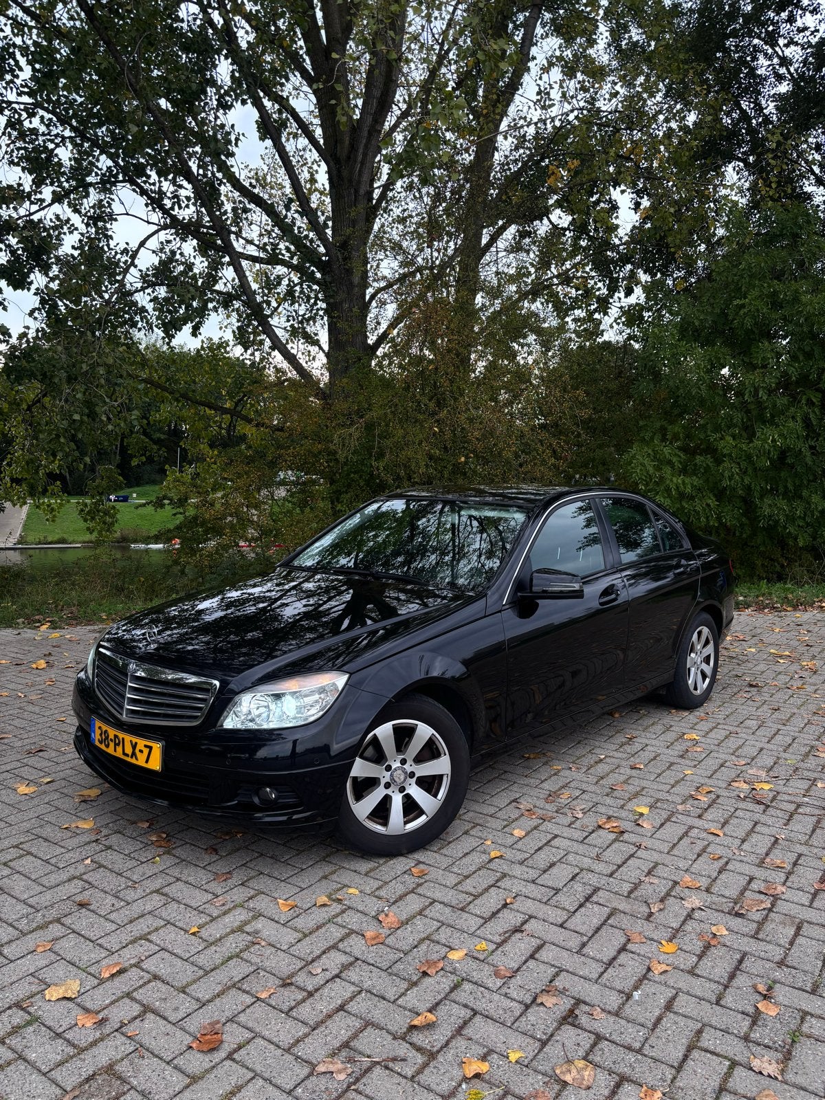 Mercedes-Benz C180 1.8 CGI Sedan 2011 Zwart | NIEUWE APK |, 1385 kg, 1800 kg, 1796 cc, Zwart