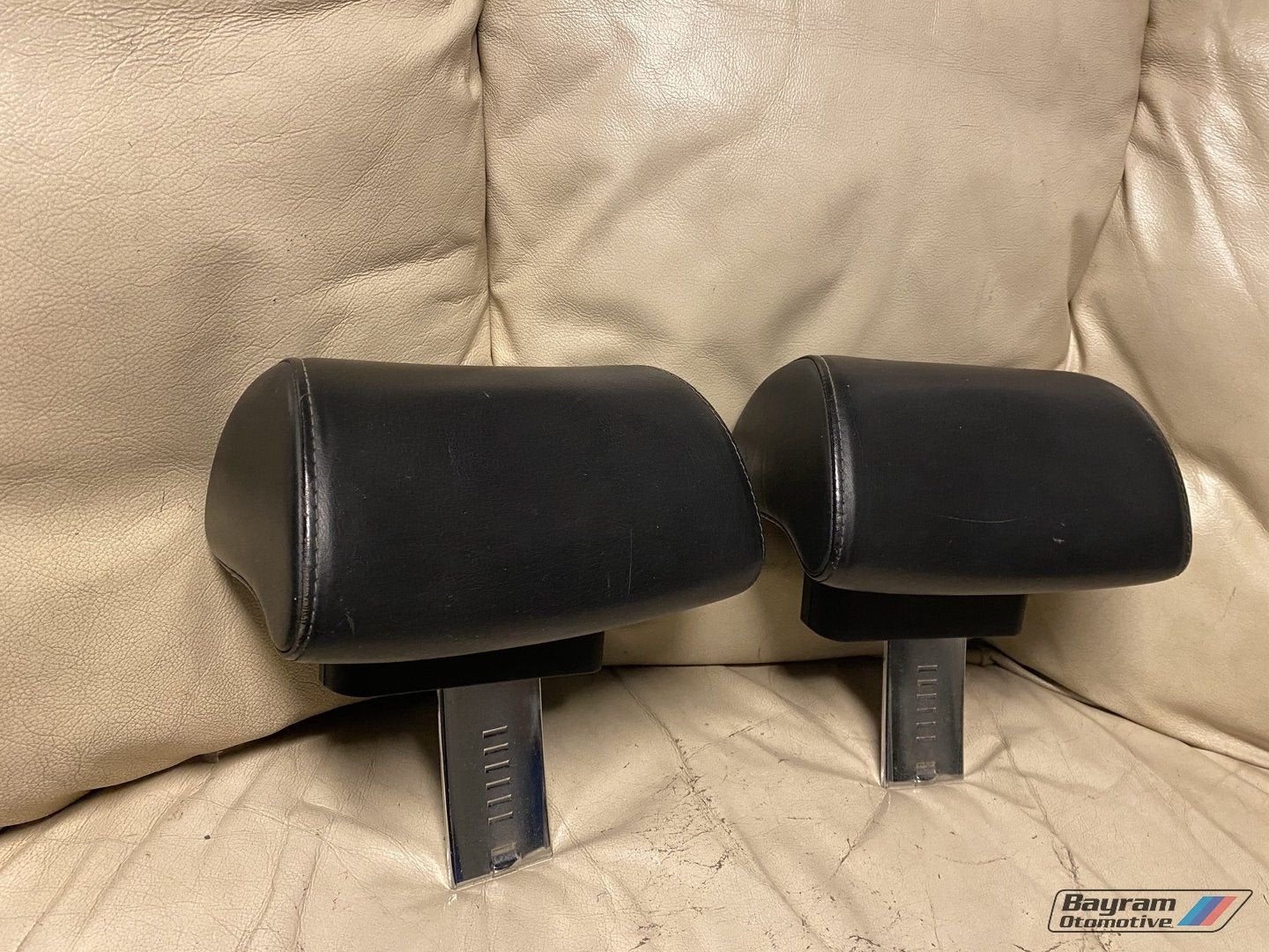 Bmw E34 hoofdsteunen achter zwart lederen E32 7-serie m5, Auto-onderdelen, Interieur en Bekleding, Gebruikt, -, -, Ophalen of Verzenden