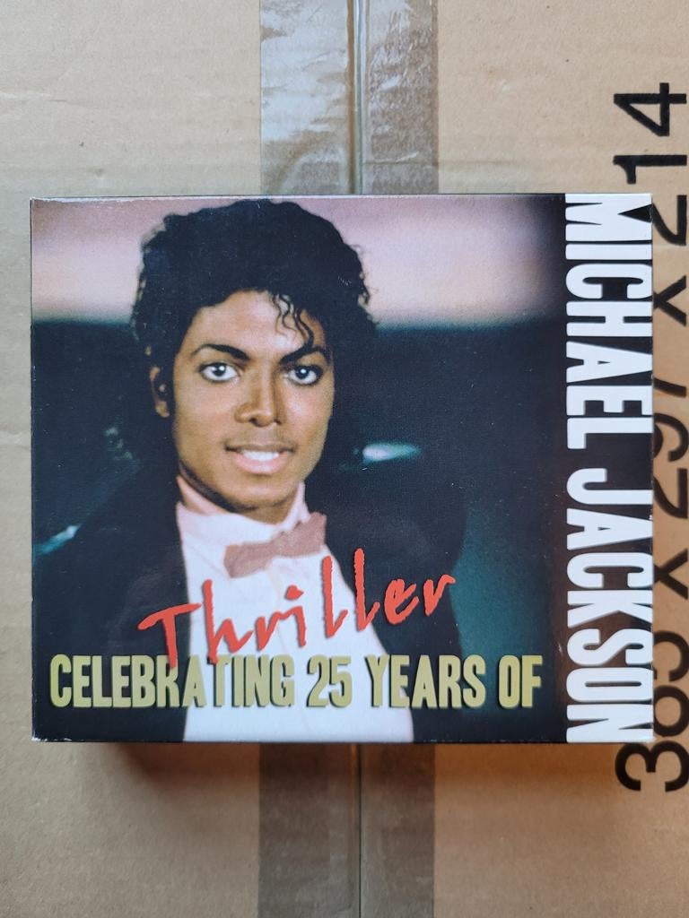 Michael Jackson - Thriller 25th Anniversary CD Box + Poster, Ophalen, 2000 - 2009, Zo goed als nieuw, Boxset