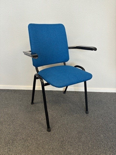 Stoelen model 3313 met armleggers, blauw, zwart onderstel, Niet ingevuld, Gebruikt, Blauw, Kunststof
