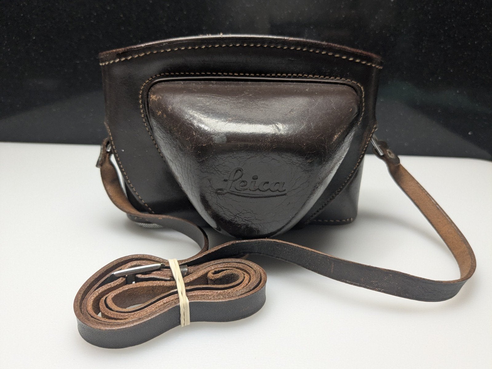 Leica M2 , M3 vintage leren cameratas met draagriem, Audio, Tv en Foto, Fotografie | Fototassen, Ophalen of Verzenden, Schoudertas