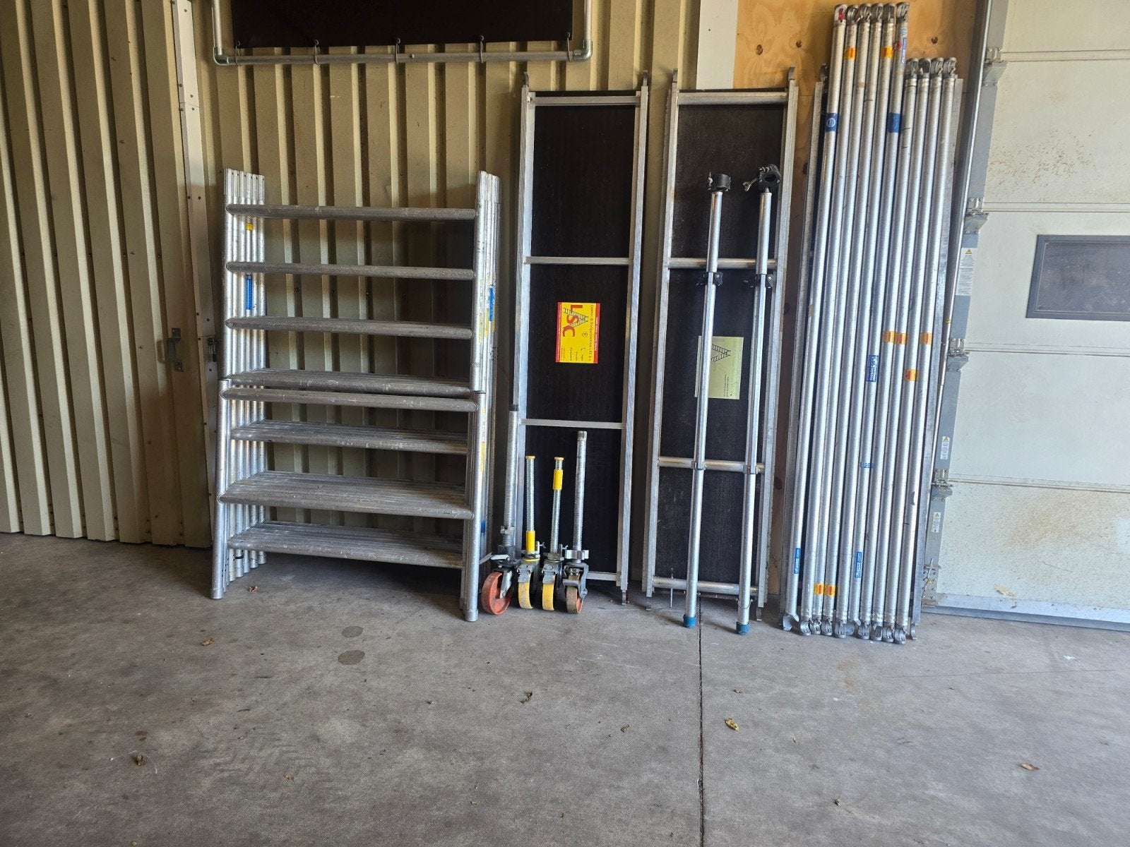 aluminium rolsteiger 8.20 Werkhoogte!, Ophalen, Gebruikt, Rolsteiger of Kamersteiger, 5 meter of hoger