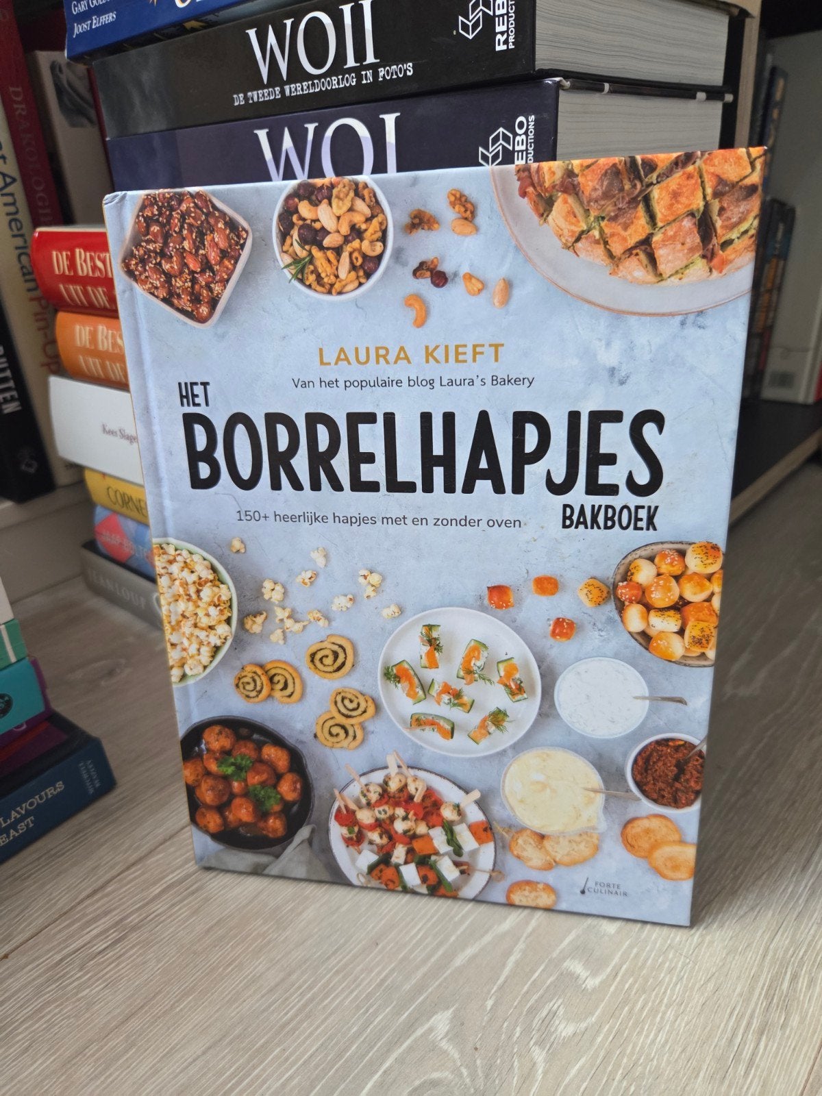 Laura Kieft - Het Borrelhapjes bakboek, Boeken, Kookboeken, Ophalen of Verzenden, Zo goed als nieuw, Italië