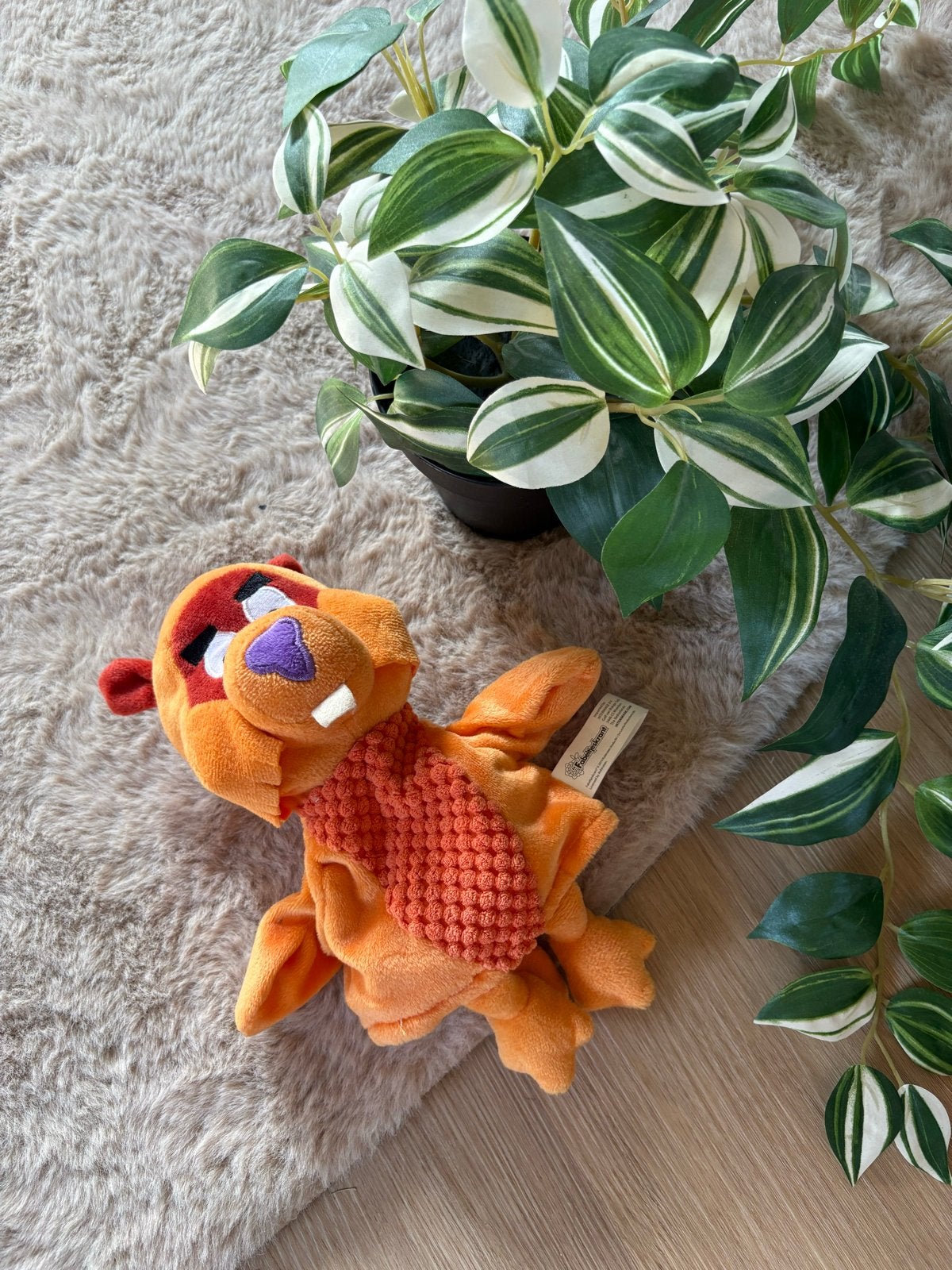 Leuke oranje handpop - Bever fabeltjeskrant, Ophalen of Verzenden, Zo goed als nieuw, Oranje, Overige typen