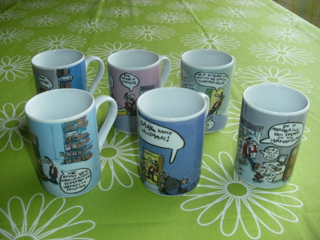 Hein de Kort - 6 verschillende koffiekopjes van Overtoom, Verzamelen, Ophalen of Verzenden, Overige figuren, Zo goed als nieuw