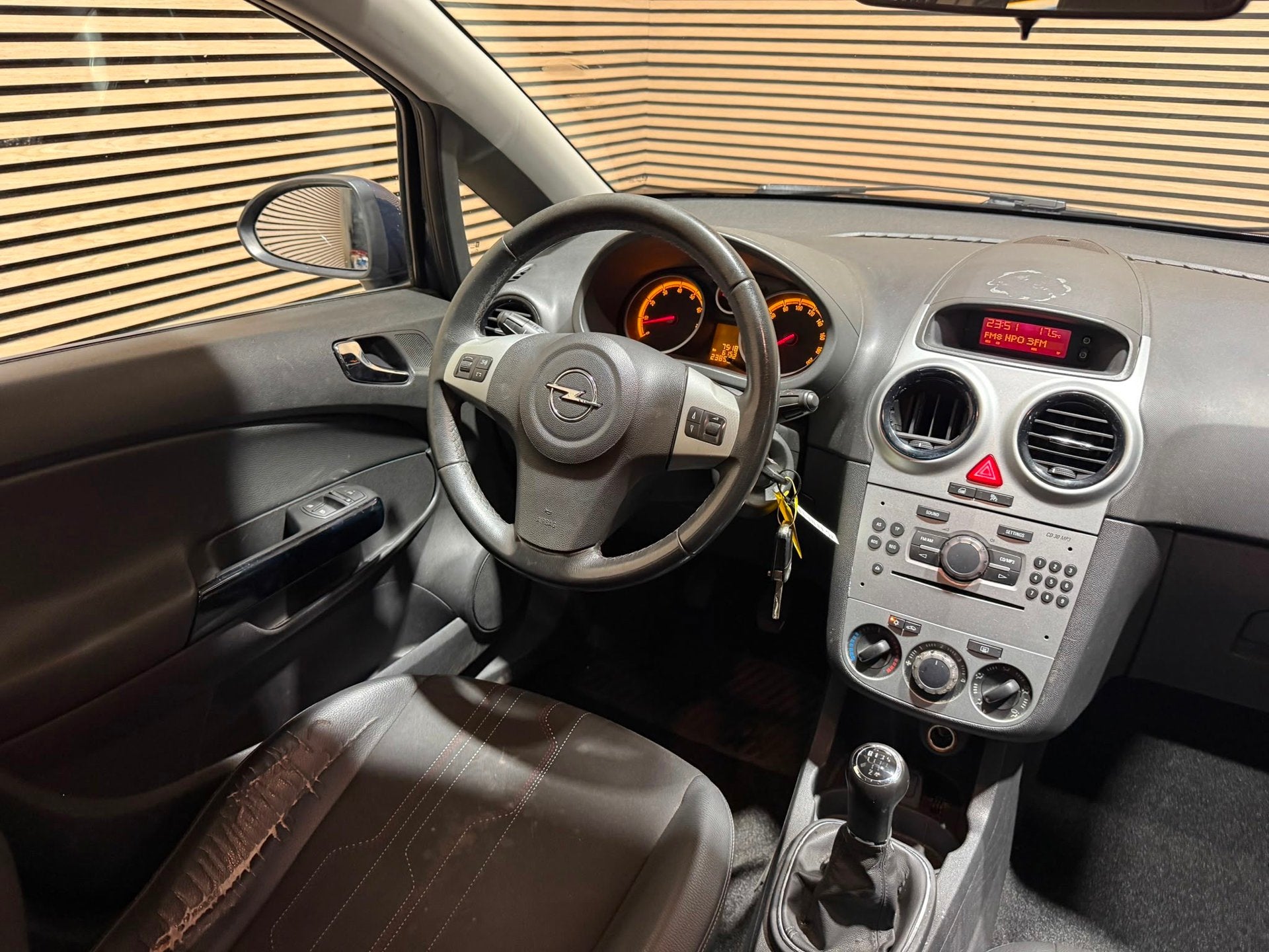 Opel Corsa 1.2-16V Anniversary Edition, Auto's, Voorwielaandrijving, Euro 5, Gebruikt, Blauw