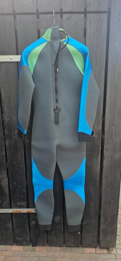 Aquata surfpak maat 52 - Zo goed als nieuw, Ophalen of Verzenden, Zo goed als nieuw, Overige typen