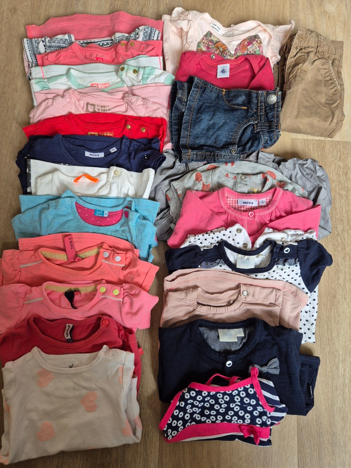 Kledingbox meisje 62-68 merkjes, baby petitbateau mexx feetj, Ophalen of Verzenden, Zo goed als nieuw, Maat 128