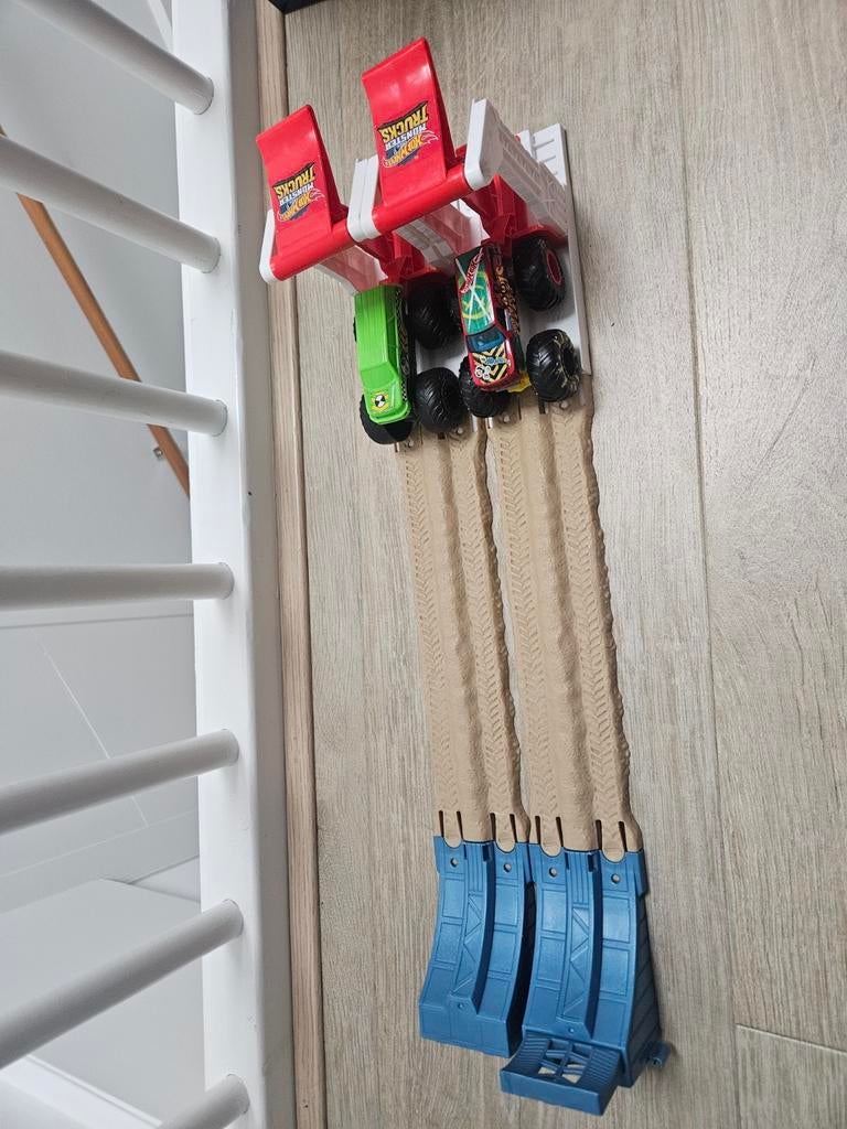 Hot Wheels Monster Truck Baan, Ophalen of Verzenden, Zo goed als nieuw, Jongen of Meisje
