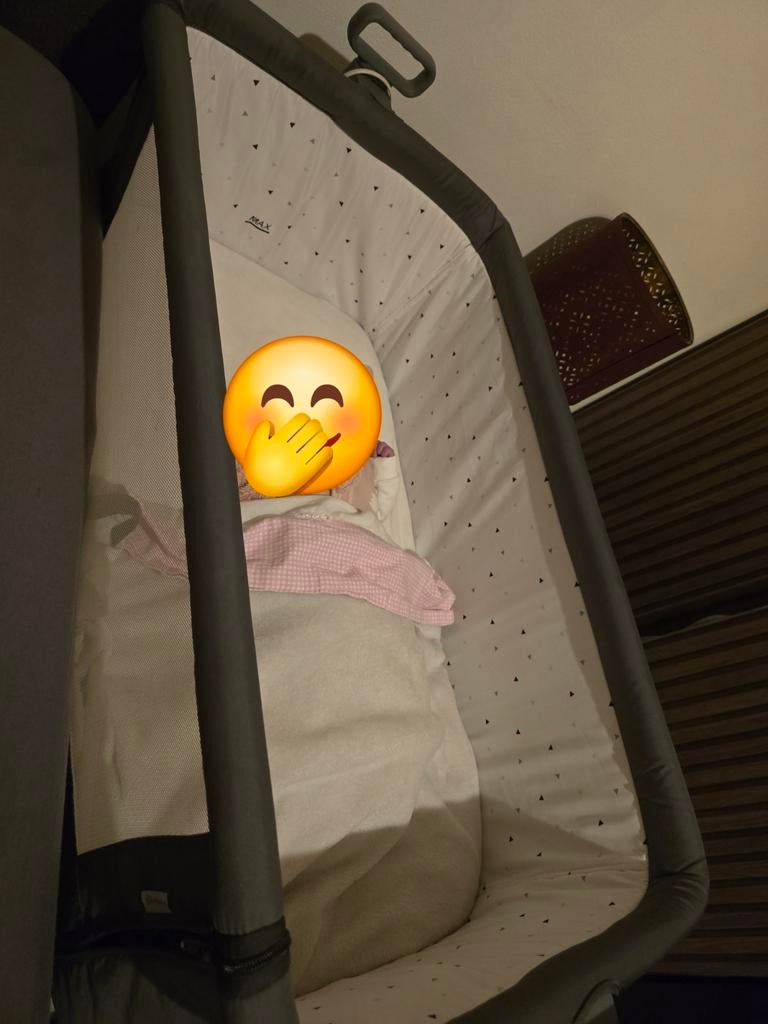 Kinderkraft Co-sleeper/Reisbedje, Ophalen of Verzenden, Zo goed als nieuw, Reisbedje