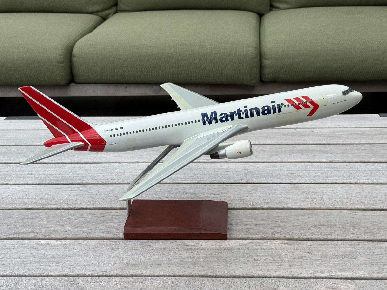 B767 Martinair schaal 1/100 PH-MCI, Verzamelen, Ophalen, Gebruikt, Schaalmodel