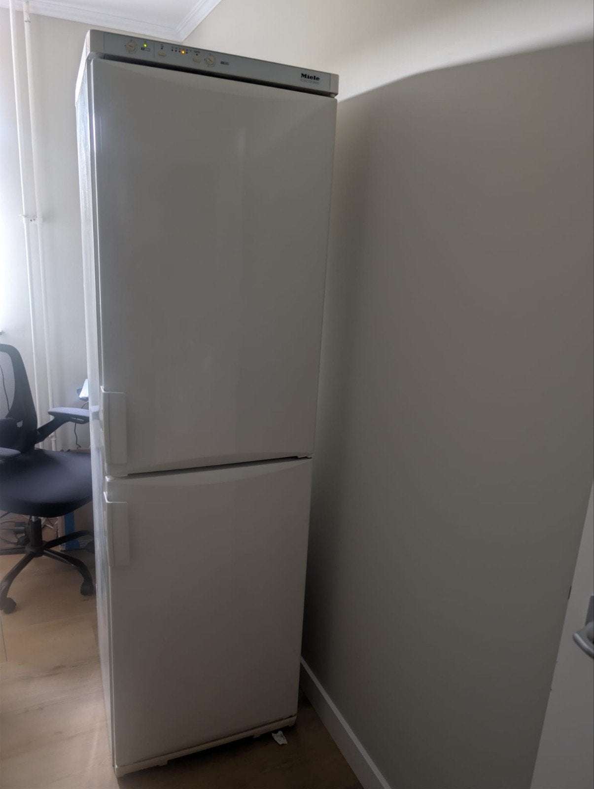 Werkende Koelkast - Miele, Witgoed en Apparatuur, Koelkasten en IJskasten, Ophalen, 200 liter of meer, 60 cm of meer, 160 cm of meer