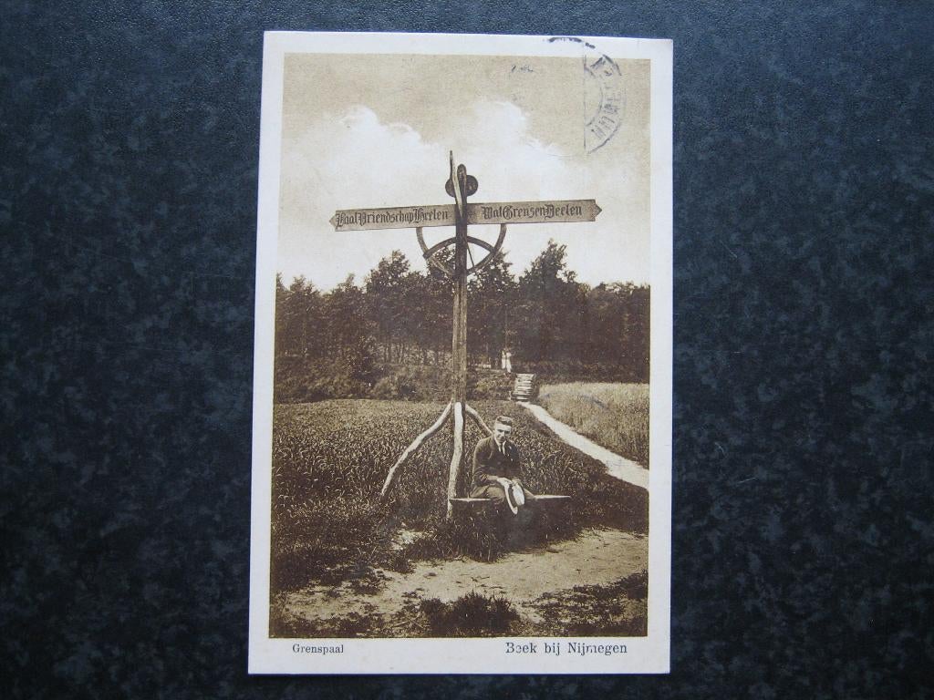 BEEK bij Nijmegen Grenspaal A 1928, Ophalen of Verzenden, 1920 tot 1940, Gelderland