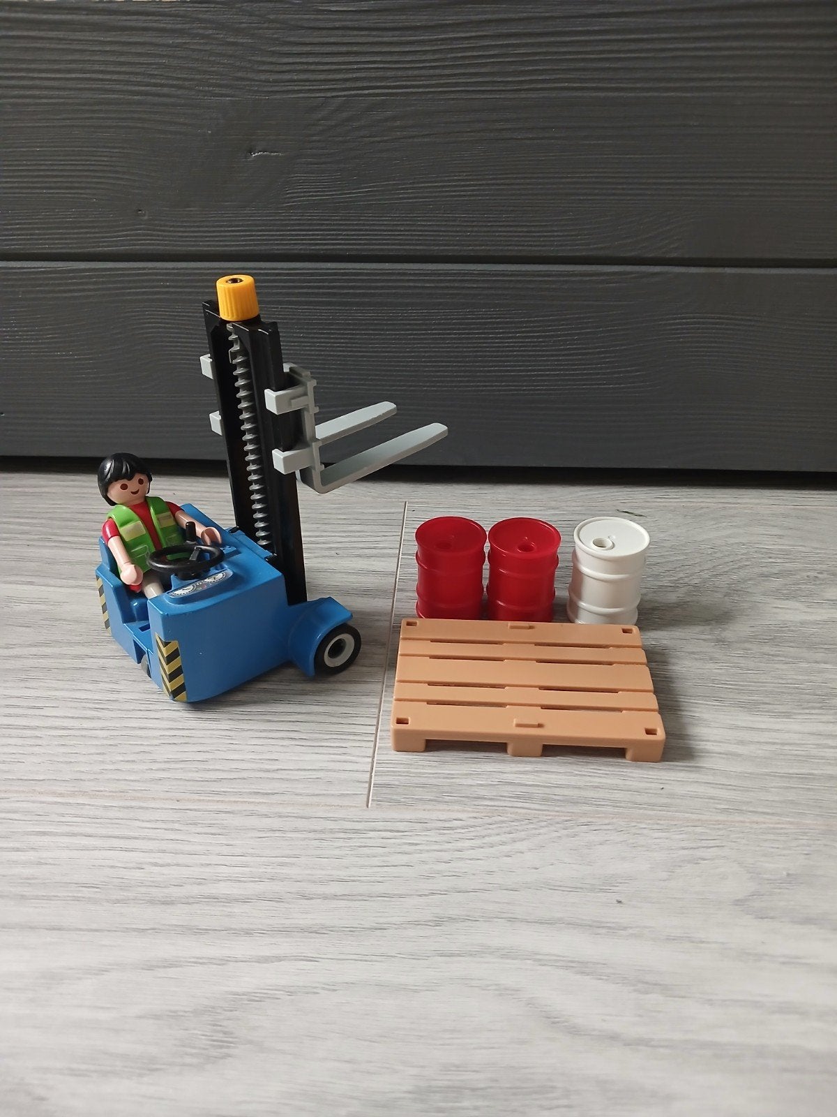 Playmobil Vorkheftruck met Pallet en Tonnen, Ophalen, Gebruikt