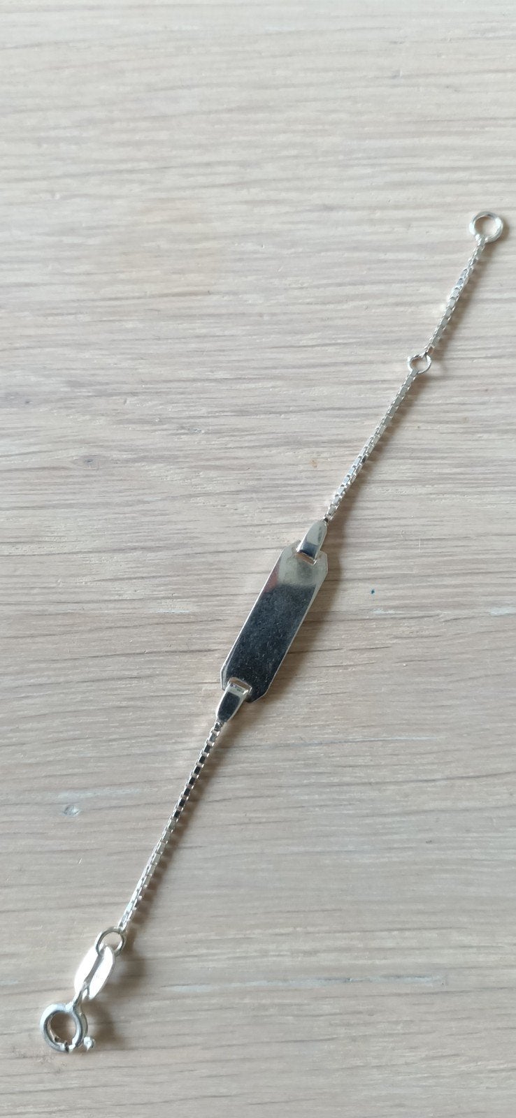 Zilveren baby ID-armbandje 925 met graveerplaatje, Ophalen of Verzenden, Nieuw, Zilver, Zilver