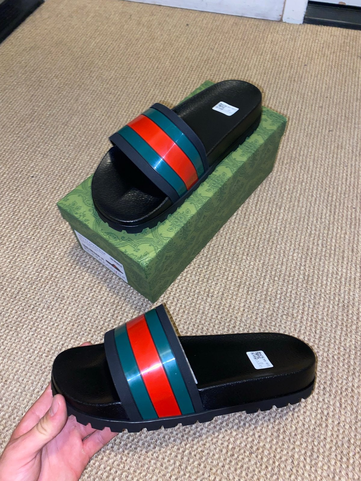 Gucci Slides Slippers Maat 45 - Nieuw in Doos, Ophalen of Verzenden, Nieuw, Zwart, Slippers