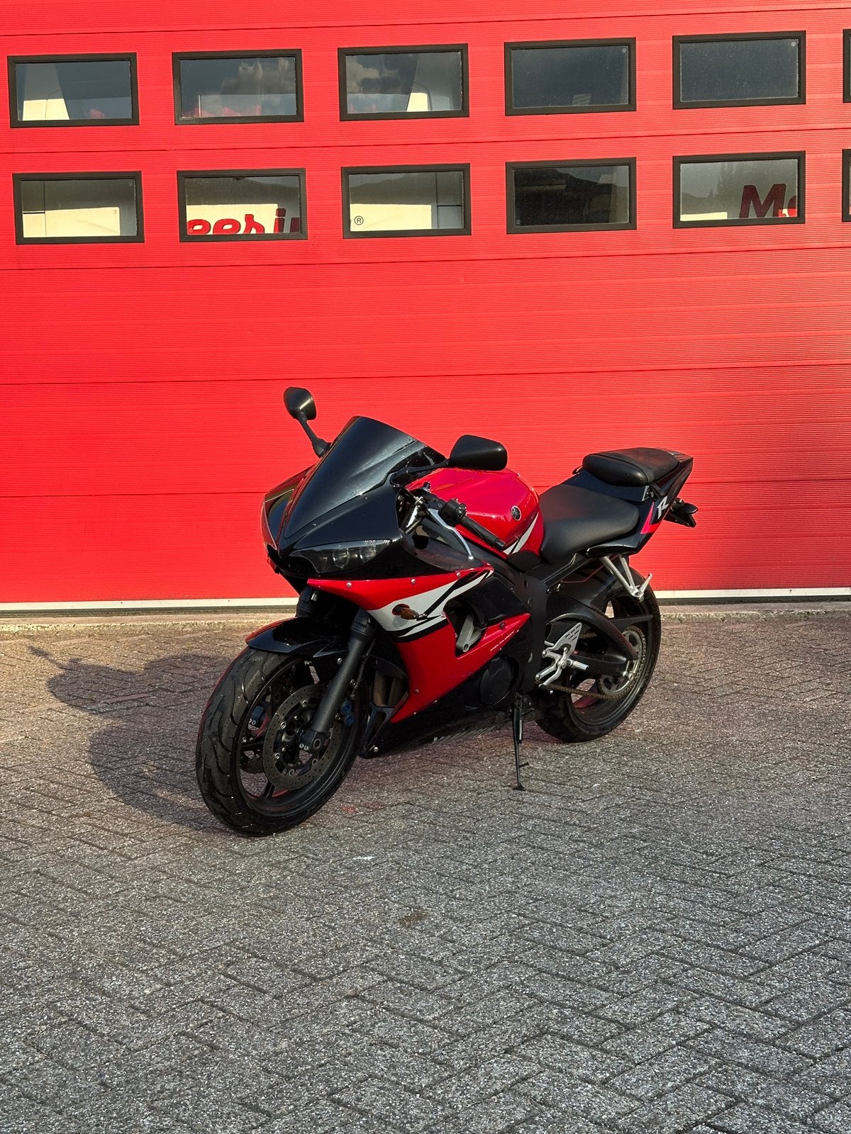 Yamaha R6 2004 - 35k km EFI fuel injection Leo Vince beurt, Sportuitlaat, 4 cilinders, Motorrijbewijs A, Gebruikt