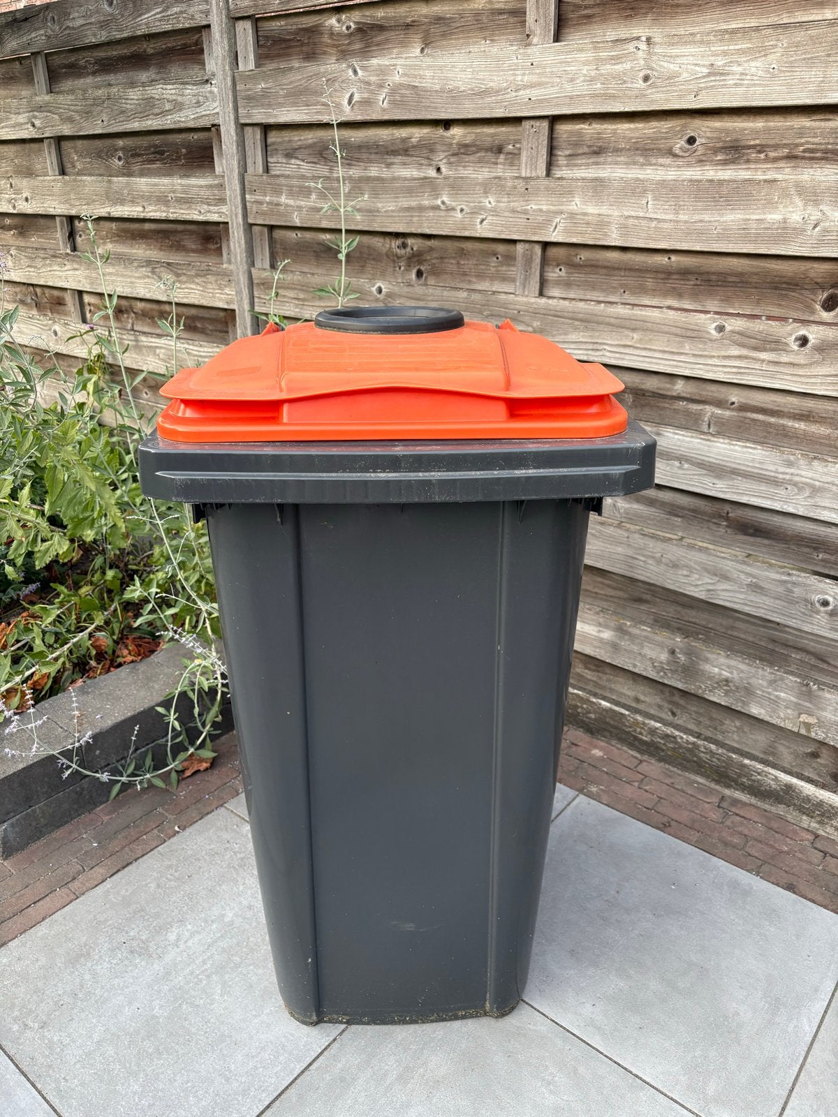 Container voor statiegeld blikjes, Ophalen, 50 – 75, Kunststof, Gebruikt