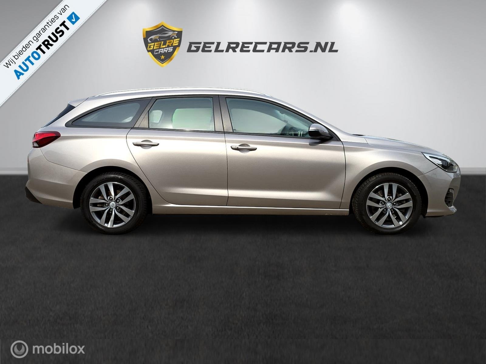 Hyundai i30 Wagon 1.0 T-GDI Premium 120 PK VOL TOPSTAAT !, Voorwielaandrijving, Stof, Gebruikt, Zwart