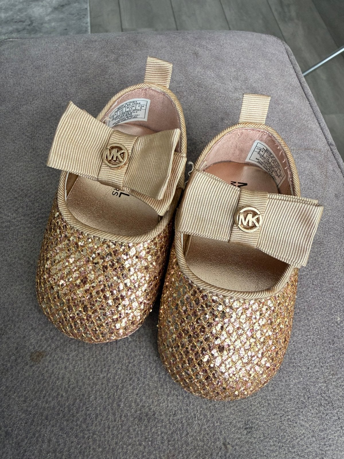 Baby schoentjes maat 17 Michael Kors NIEUW, Kinderen en Baby's, Babykleding | Schoentjes en Sokjes, Schoentjes, Meisje, Nieuw
