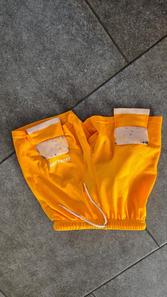 Bauer Mesh Jock Short Yellow

YOUTH M, Sport en Fitness, IJshockey, Ophalen, Gebruikt, Kleding