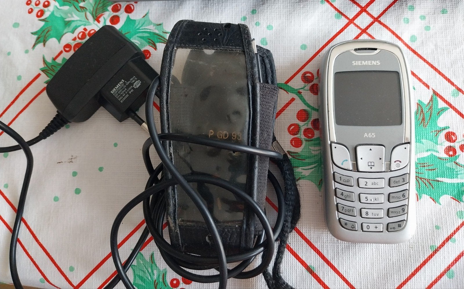 Vintage mobiel telefoon Siemens met oplader, Telecommunicatie, Ophalen, Gebruikt, Zonder abonnement, Zonder simlock