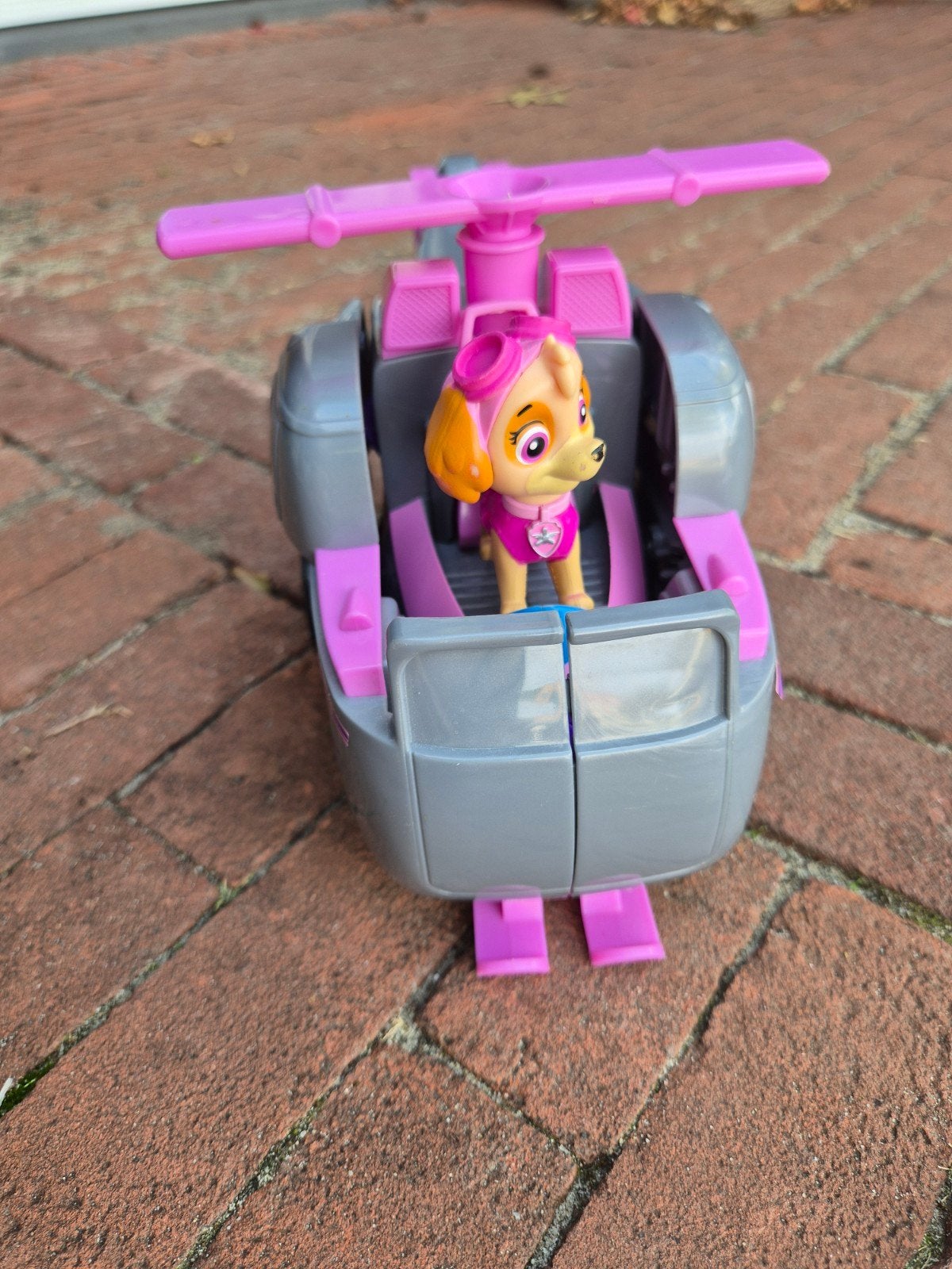 Grote skye helikopter Paw Patrol, Ophalen