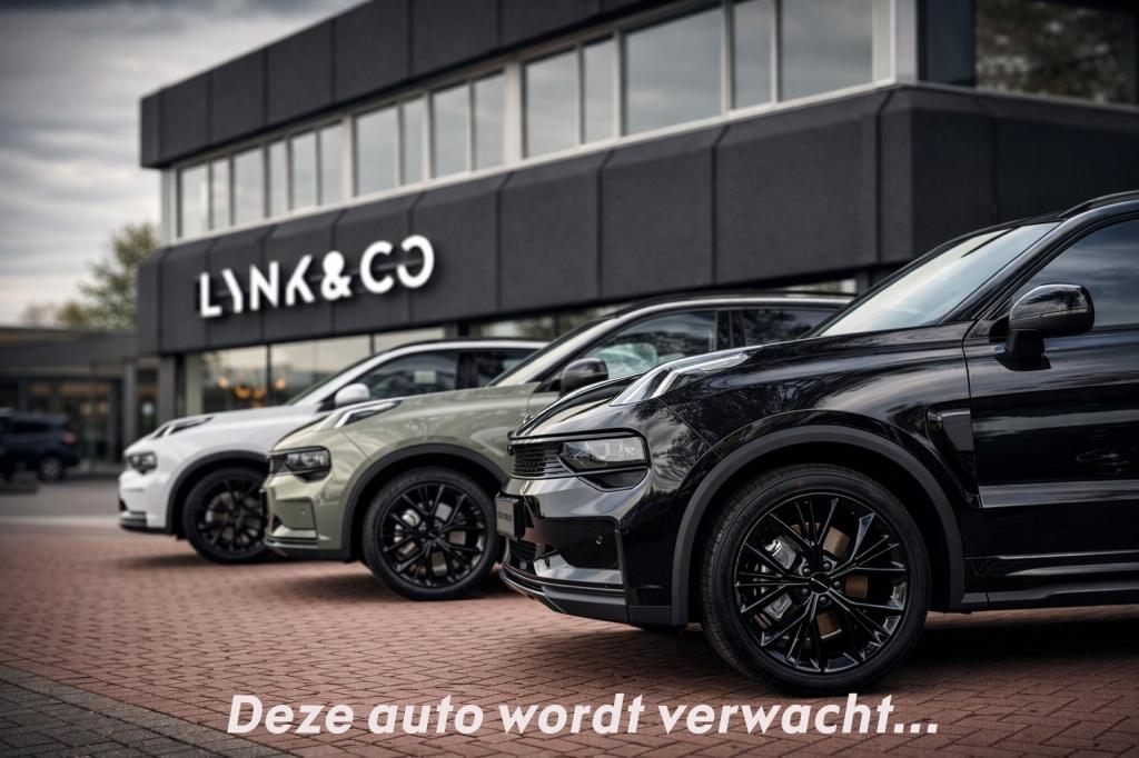 Lynk & Co 08 | Rijklaar | Panoramadak | 360° camera |, Auto's, Lynk & Co, Automaat, 0 cilinders, Gebruikt, Zwart