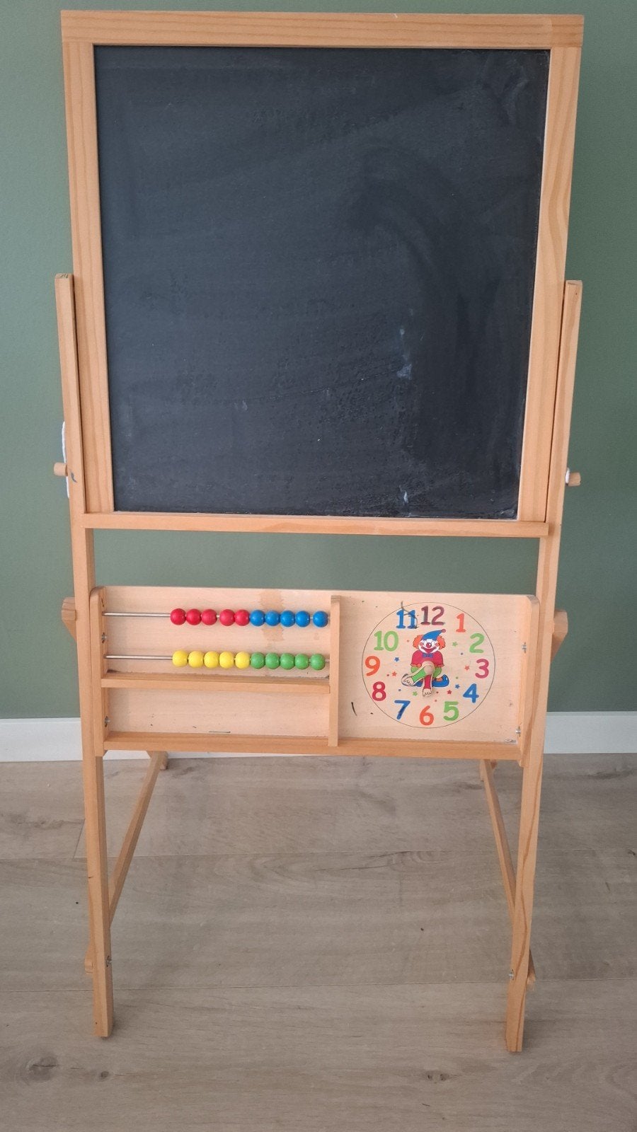 Houten schoolbord/whiteboard met telraam en klok, Ophalen, Gebruikt, Knutselen