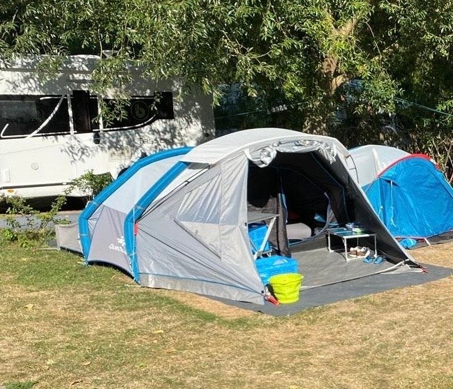 Quechua Air Seconds Family 4XL Fresh & Black tent, Caravans en Kamperen, Tenten, Ophalen of Verzenden, Gebruikt, Tot en met 4