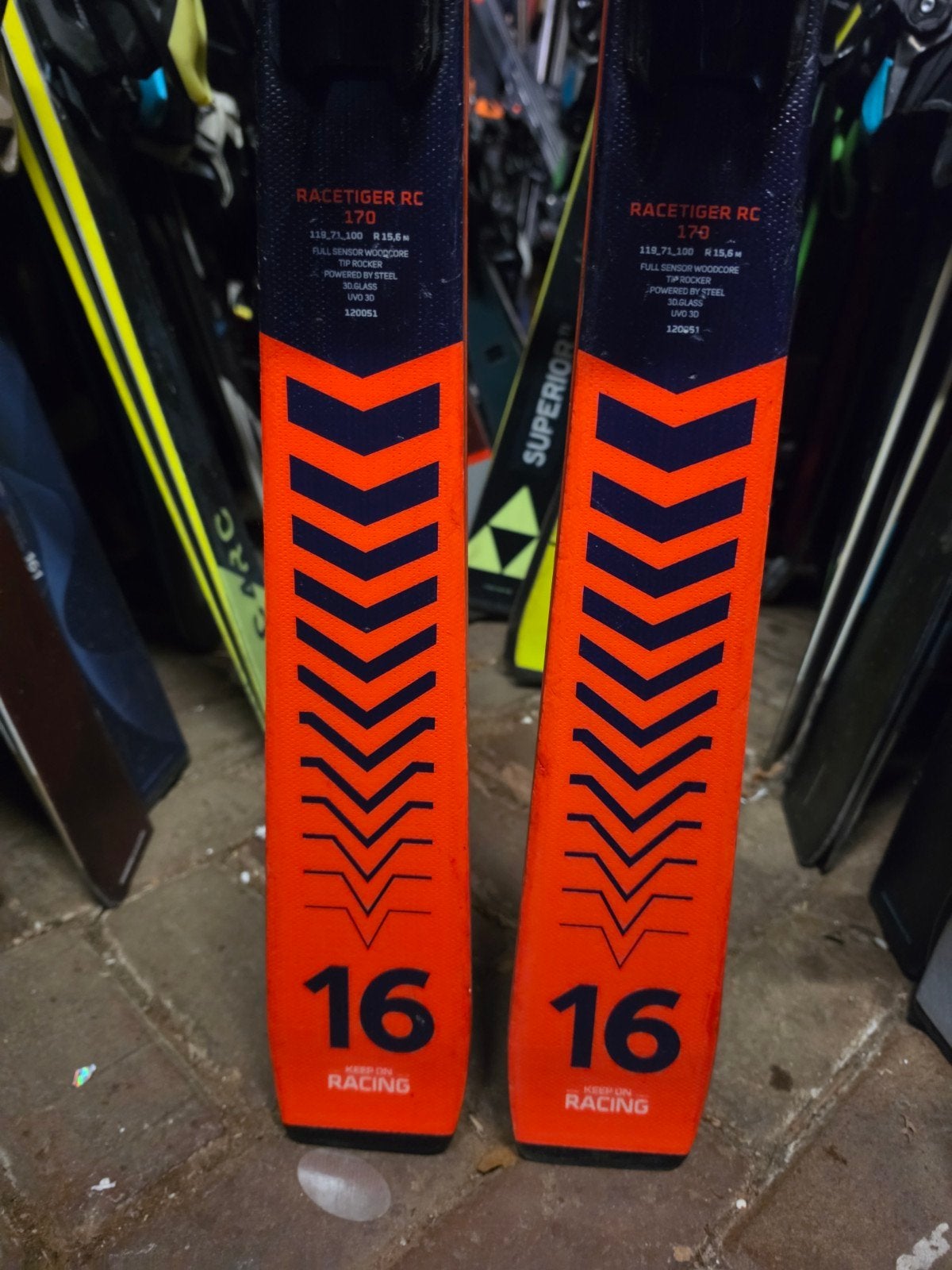 170cm VOLKL RACETIGER RC UVO 880€ CARVE GEVORDERD TOP SKI, Overige merken, 160 tot 180 cm, Gebruikt, Ophalen of Verzenden